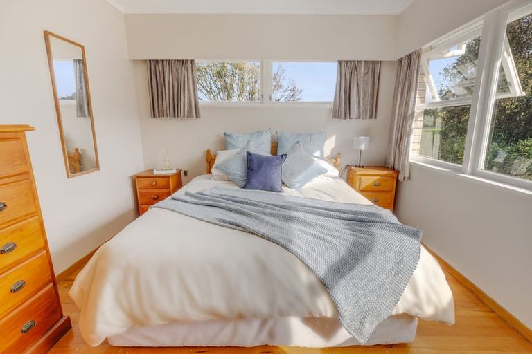 Photo of property in 49 Gorge Road, Maungaturoto, 0520