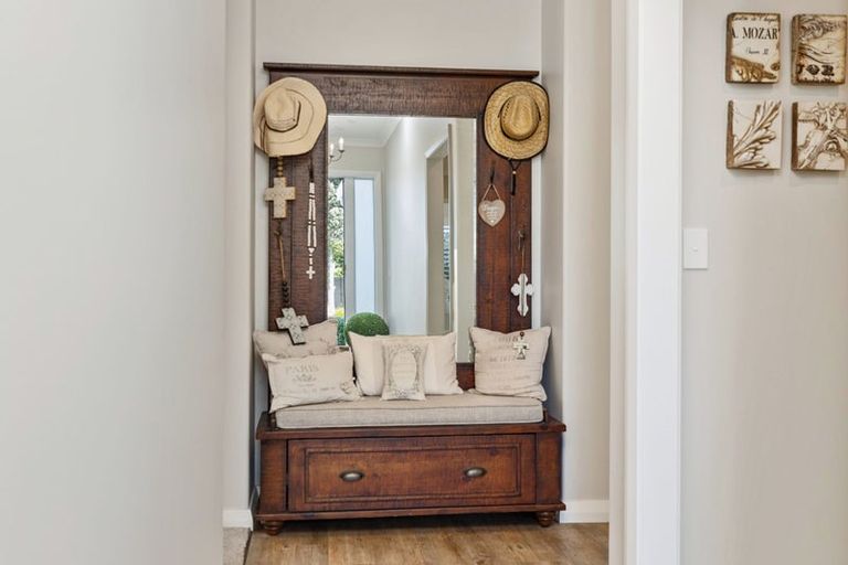 Photo of property in 46 Te Aranga Drive, Papamoa Beach, Papamoa, 3118