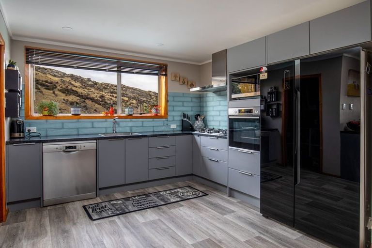 Photo of property in 5 Teviot Street, Roxburgh, 9500