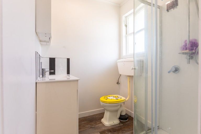 Photo of property in 61 Burgoyne Street, Woodville, 4920