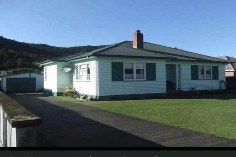 Photo of property in 35 Lovatt Crescent, Kensington, Whangarei, 0112