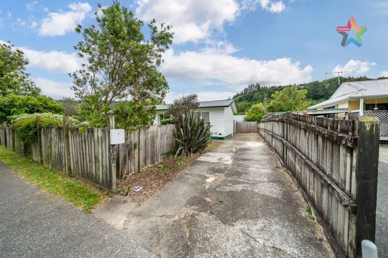 Photo of property in 3 Moonstone Grove, Birchville, Upper Hutt, 5018