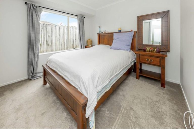 Photo of property in 2 Robina Court, Burswood, Auckland, 2013