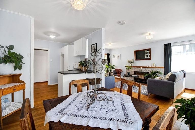 Photo of property in 162 Seaview Road, Westown, New Plymouth, 4310