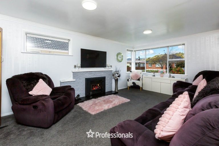 Photo of property in 14 Courtenay Road, Heretaunga, Upper Hutt, 5018