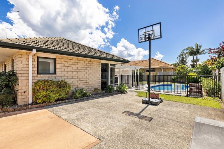 Photo of property in 119 Gloucester Road, Mount Maunganui, 3116