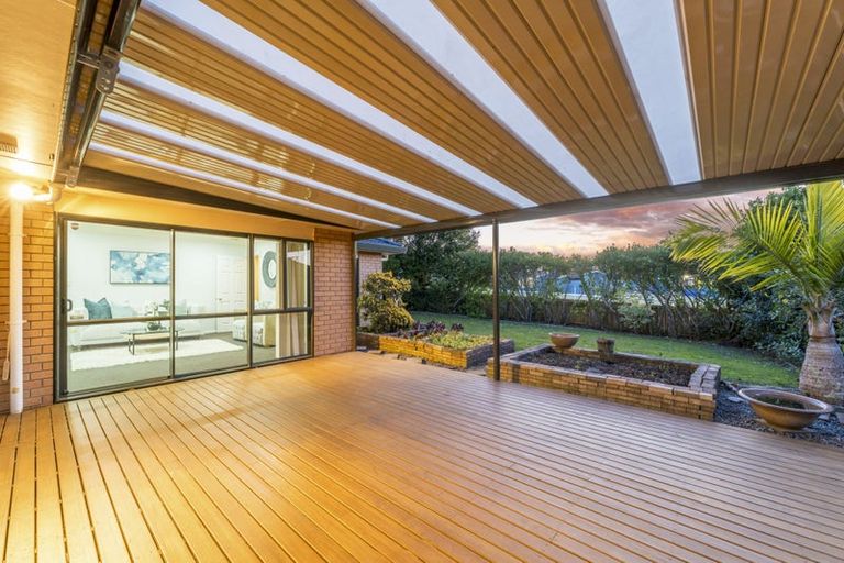 Photo of property in 51 Semillon Avenue, Henderson, Auckland, 0612