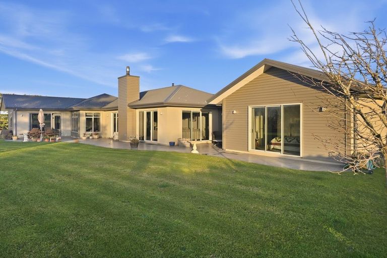 Photo of property in 305 Parsons Road, Weston, Oamaru, 9491