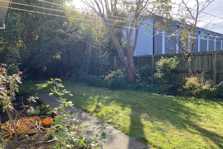 Photo of property in 1/21 Aylesford Street, Mairehau, Christchurch, 8013