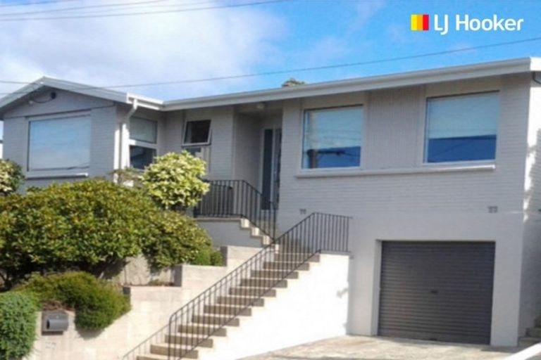 Photo of property in 27 Henry Street, Maori Hill, Dunedin, 9010