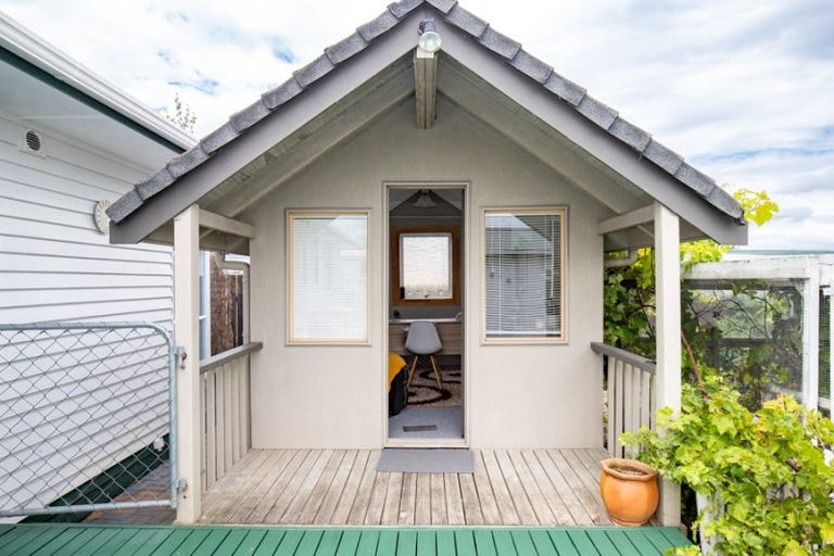 Photo of property in 28 Orchard East Road, Ngatea, 3503