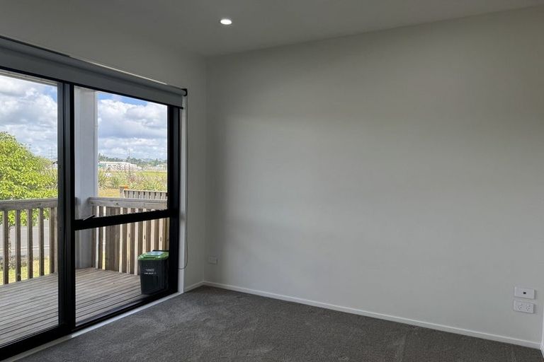 Photo of property in 41 Tributary Parade, Karaka, Papakura, 2113