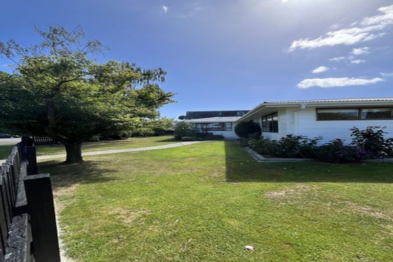 Photo of property in 4 Dove Place, Westbrook, Palmerston North, 4412