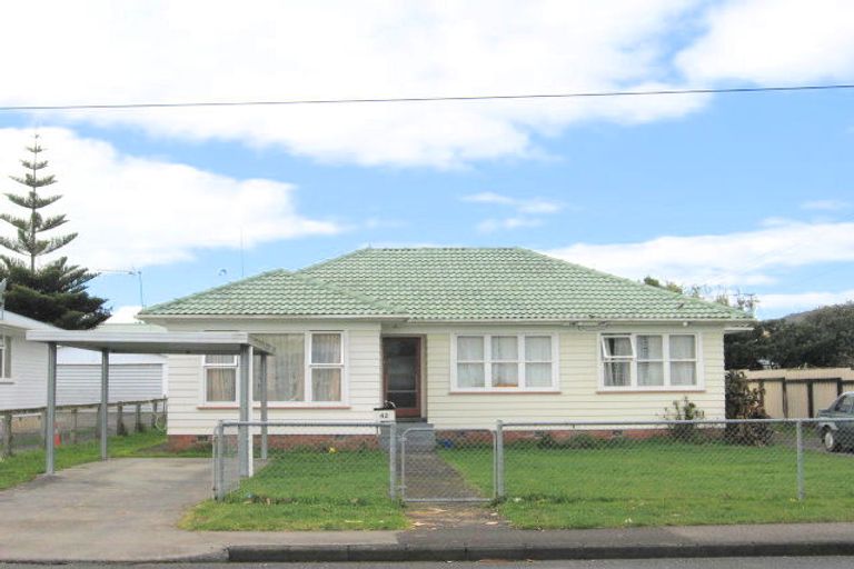 Photo of property in 42 Valentine Street, Papakura, 2110