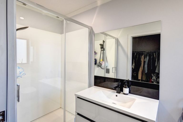 Photo of property in 2 Monterey Drive, Balclutha, 9230