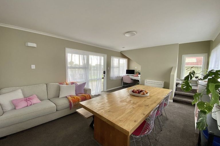 Photo of property in 27 Andrew Street, Stoke, Nelson, 7011