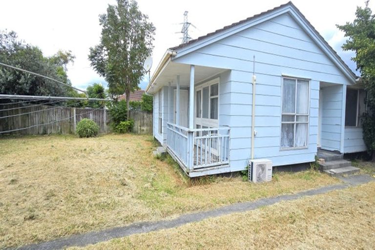 Photo of property in 20 Rountree Place, Conifer Grove, Takanini, 2112