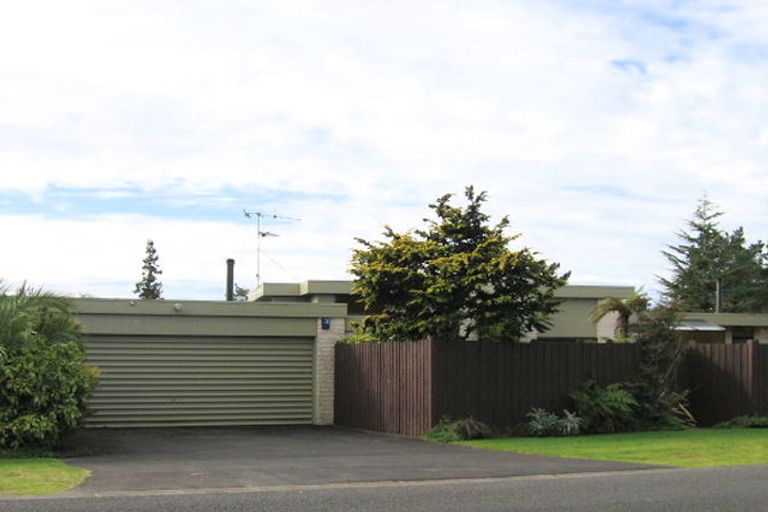 Photo of property in 50 Saint Andrews Terrace, St Andrews, Hamilton, 3200