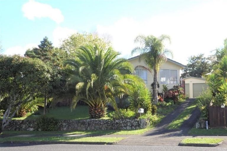 Photo of property in 18 Limond Street, Randwick Park, Auckland, 2105