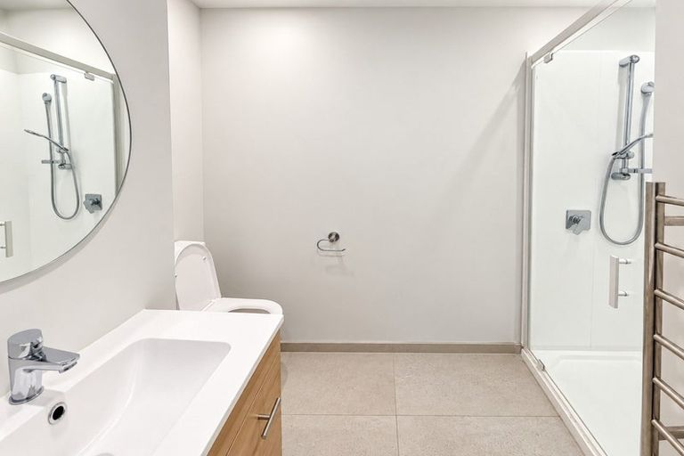 Photo of property in 2/45 Dickens Street, Addington, Christchurch, 8024