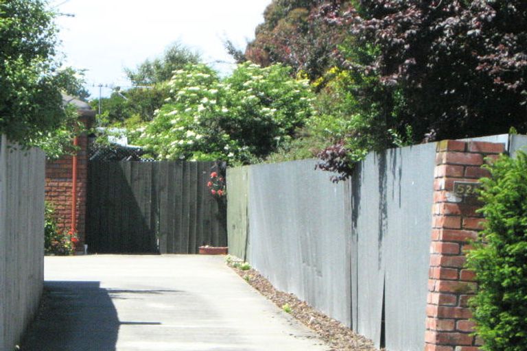 Photo of property in 2/52 Kerrs Road, Avonside, Christchurch, 8061