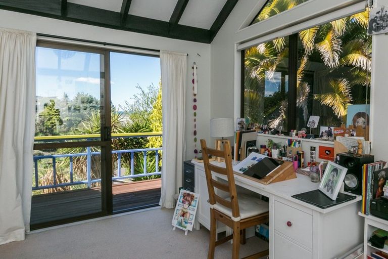 Photo of property in 11a Guys Hill Road, Hospital Hill, Napier, 4110