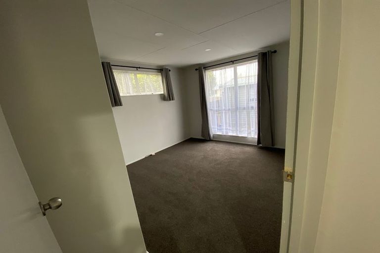 Photo of property in 69b Kaimanawa Street, Kelvin Grove, Palmerston North, 4414