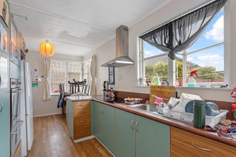 Photo of property in 27 Doreen Street, Aranui, Christchurch, 8061