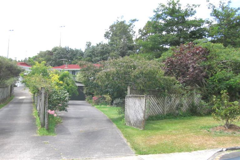 Photo of property in 6 Malibu Grove, Bayview, Auckland, 0629