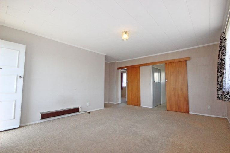 Photo of property in 1/105 Heretaunga Street, Palmerston North, 4414