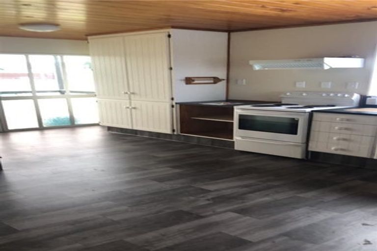 Photo of property in 248a Great South Road, Huntly, 3700