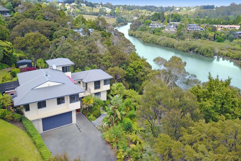Photo of property in 58 Rarere Terrace, Kerikeri, 0230