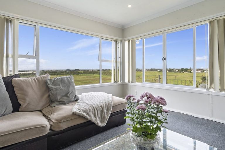 Photo of property in 15 Prangley Avenue, Mangere, Auckland, 2022