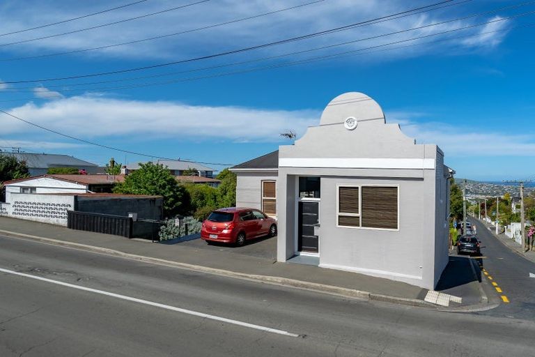 Photo of property in 77 Elgin Road, Mornington, Dunedin, 9011