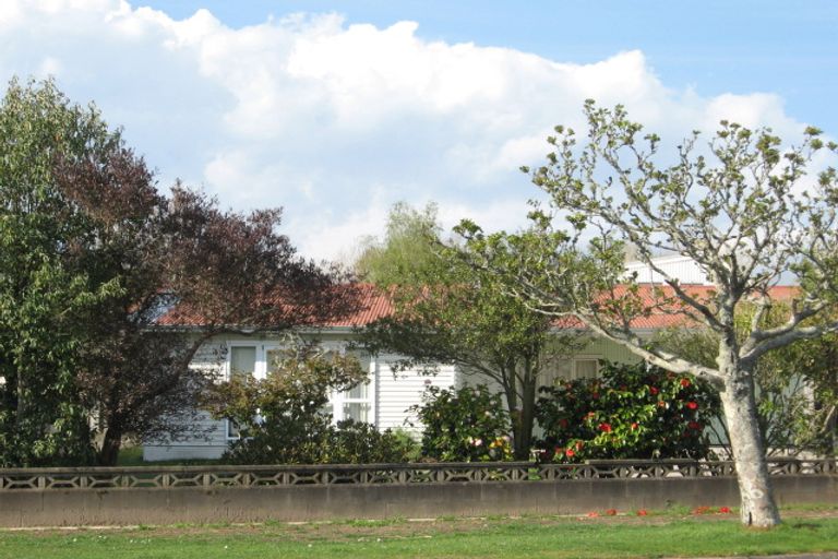 Photo of property in 15a Robinson Avenue, Holdens Bay, Rotorua, 3010