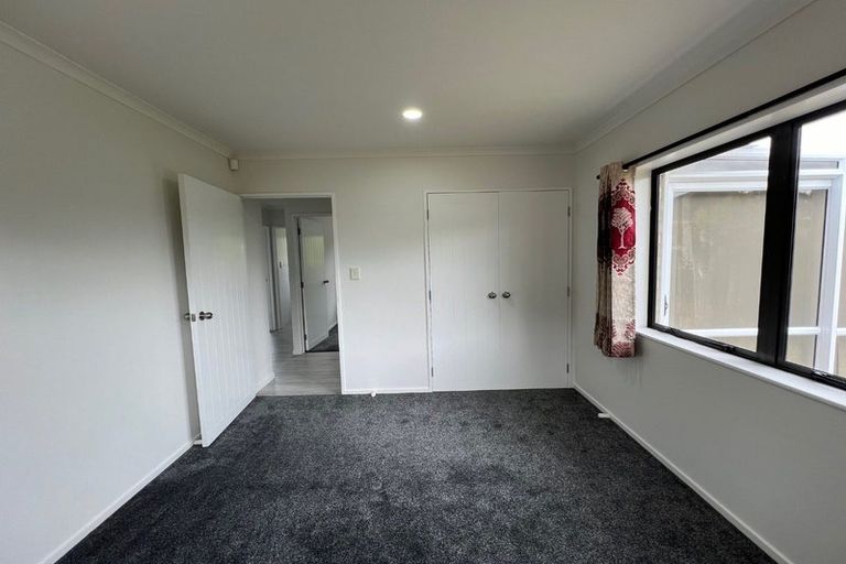 Photo of property in 5a Lloyd Avenue, Papatoetoe, Auckland, 2025
