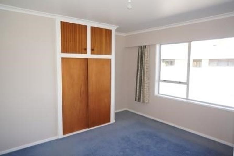 Photo of property in 8 Hegan Place, Rangiora, 7400