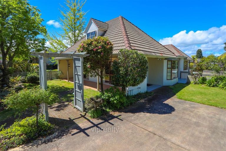 Photo of property in 16 Gwendoline Street, Glenholme, Rotorua, 3010