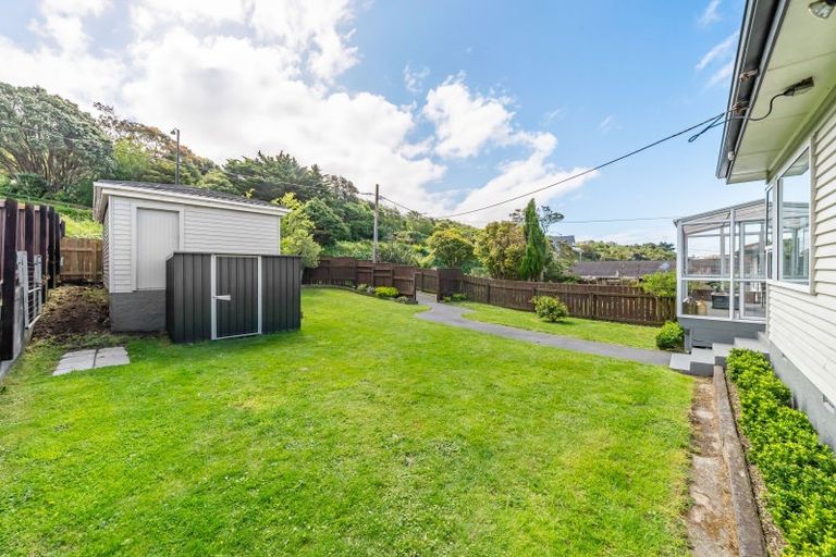 Photo of property in 342 Main Road, Tawa, Wellington, 5028
