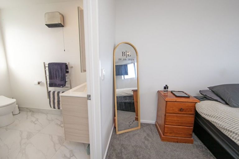 Photo of property in 27 Mohua Lane, Upper Riccarton, Christchurch, 8041