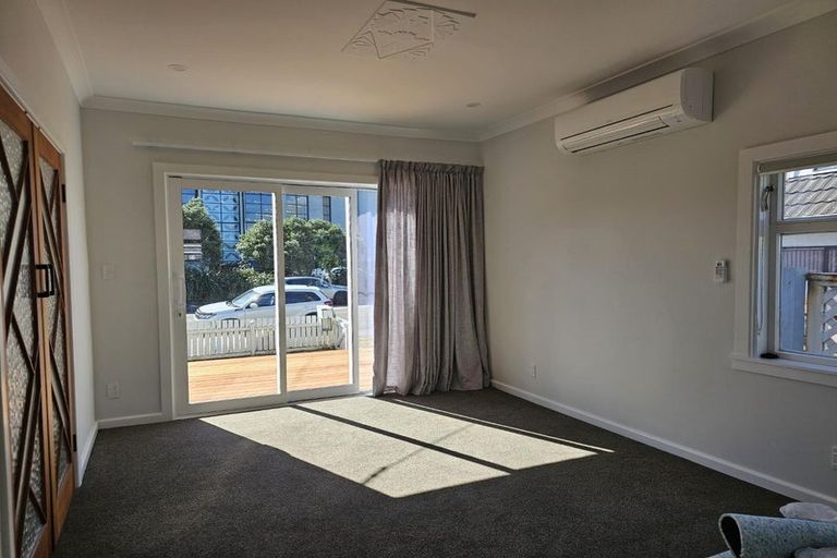 Photo of property in 81 Kemp Street, Kilbirnie, Wellington, 6022