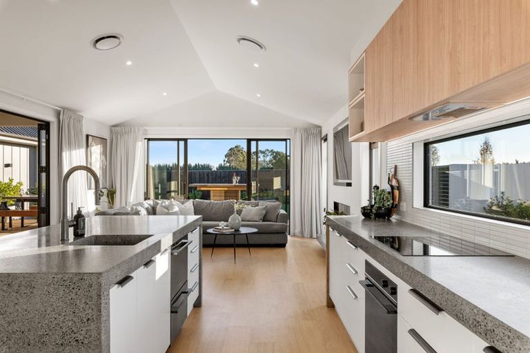 Photo of property in 43 Hotere Street, Rangiora, 7400