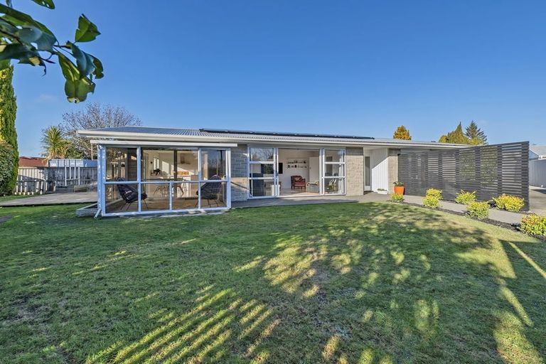 Photo of property in 20 Eastling Street, Bishopdale, Christchurch, 8053