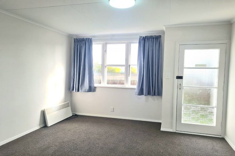 Photo of property in 50 Seddon Street, Wallaceville, Upper Hutt, 5018