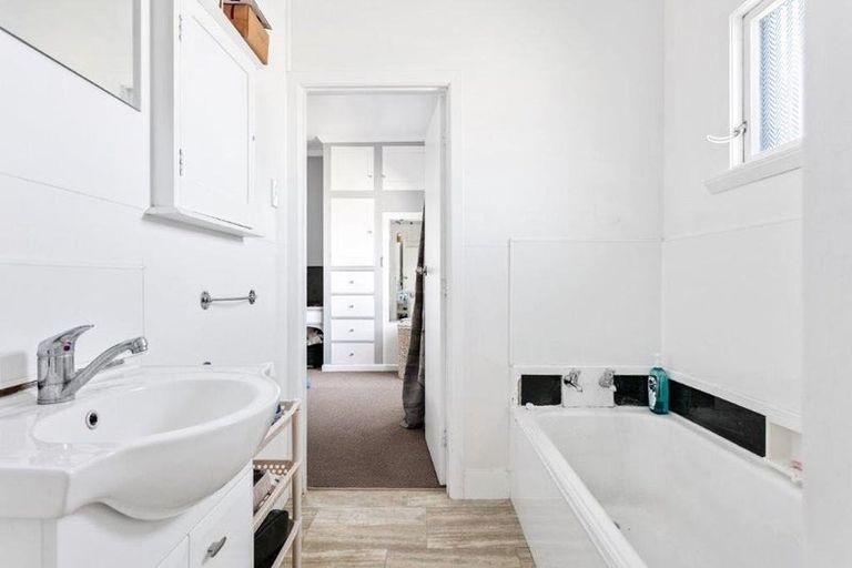 Photo of property in 4 Elsthorpe Avenue, Mangapapa, Gisborne, 4010