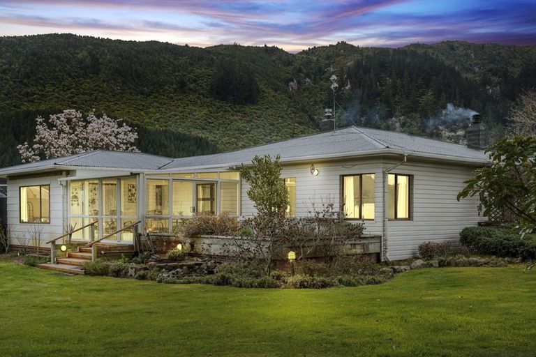 Photo of property in 143a Te Kopia Road, Waikite Valley, Rotorua, 3077