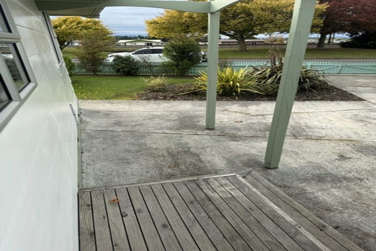 Photo of property in 112 Lethbridge Street, Feilding, 4702