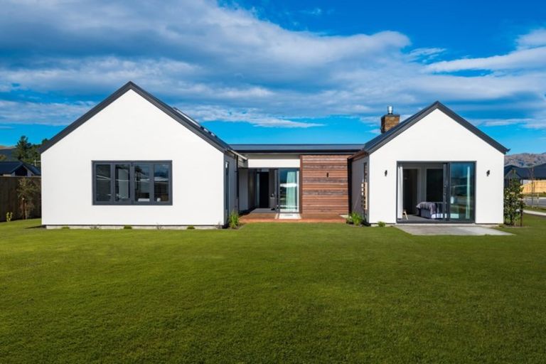 Photo of property in 14 Spitfire Drive, Burleigh, Blenheim, 7201