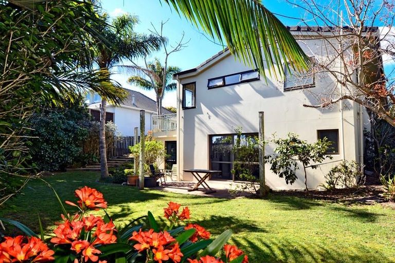 Photo of property in 22a Sanders Avenue, Takapuna, Auckland, 0622