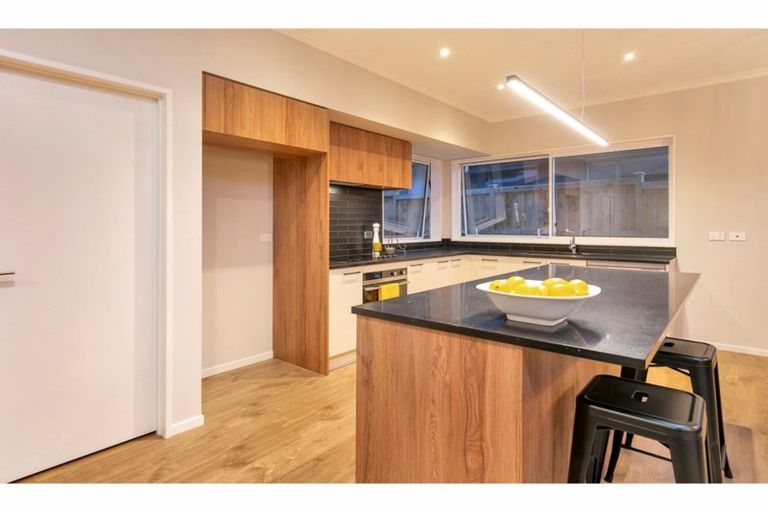 Photo of property in 31 Nellie Drive, Kumeu, 0810